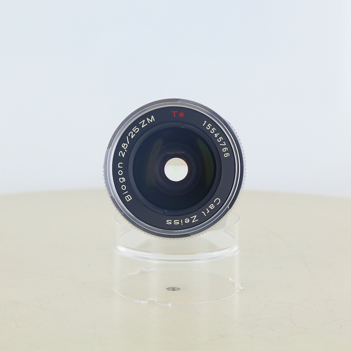 ツアイス ビオゴン 25/2.8 ZM