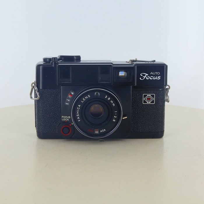 YASHICA AUTO FOCUS