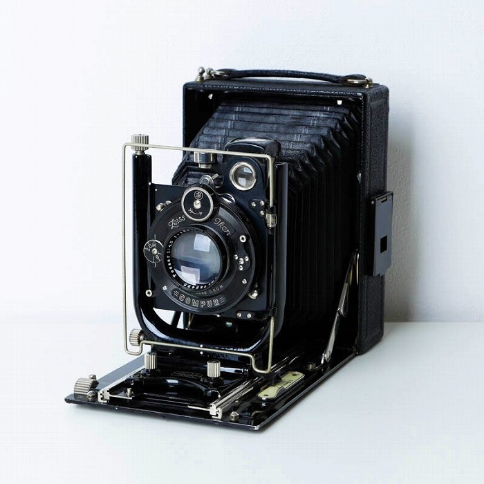 ツアイスイコン Ideal 9x12 with Tessar 4.5-13.5cm