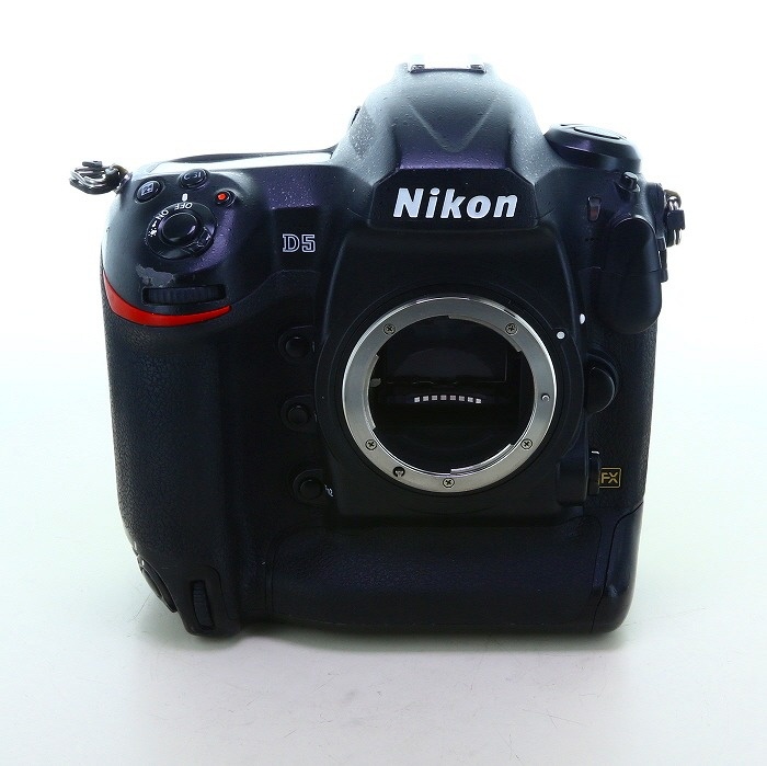 ニコン D5 ボデイ(CF-TYPE)