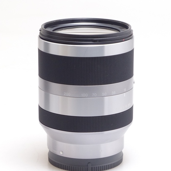 ソニー E18-200/F3.5-6.3 OSS