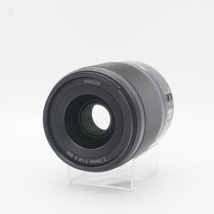 ニコン Z 35/1.8 S