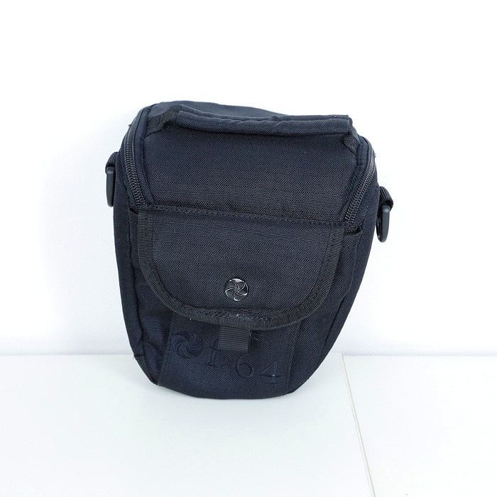 ソノタ f64 カメラケース