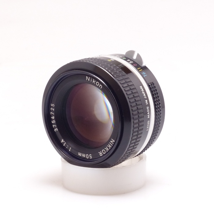 ニコン NewNIKKOR 50/1.4