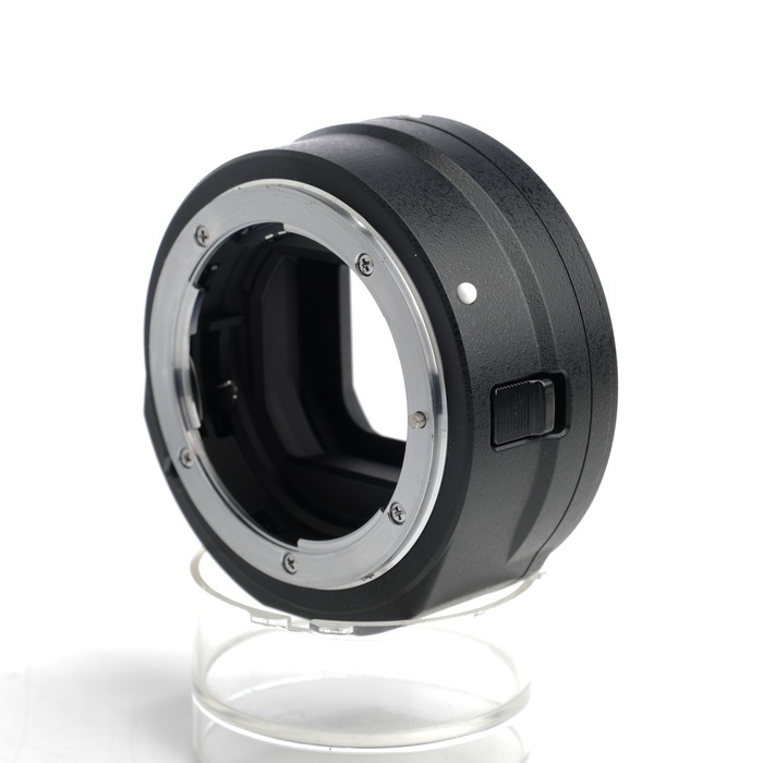 ニコン FTZ II マウントアダプター