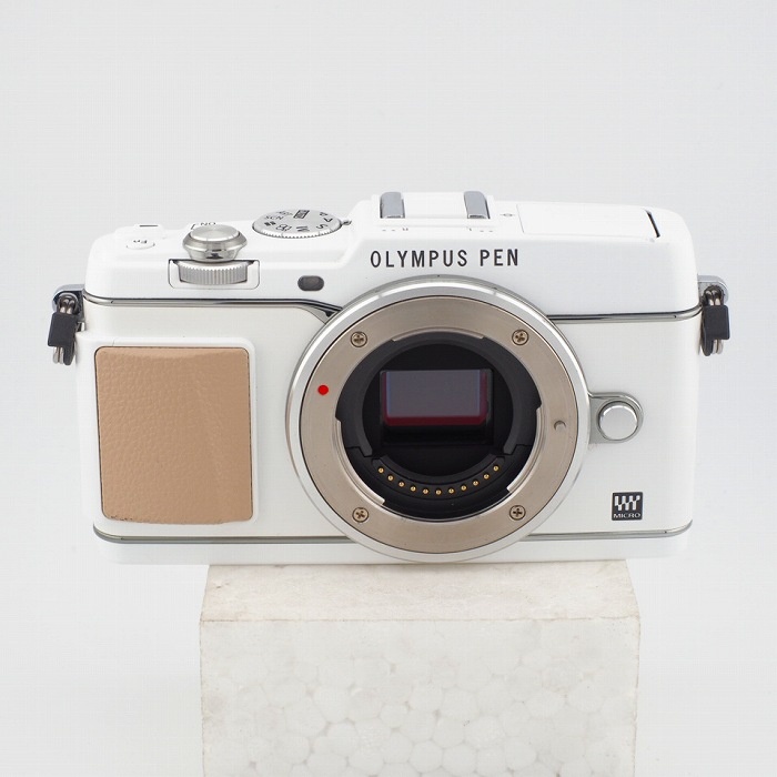 オリンパス E-P5(ホワイト)