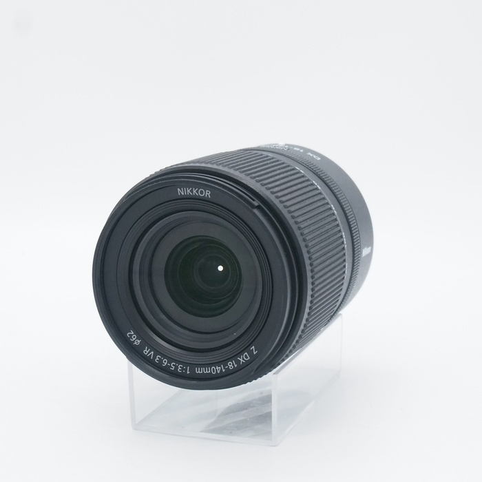 ニコン Z DX 18-140/3.5-6.3 VR