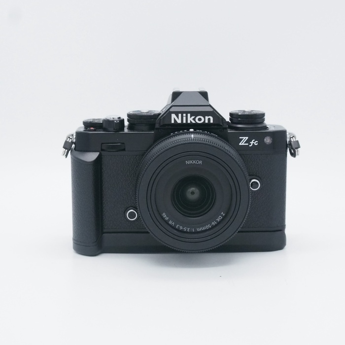 ニコン Z FC 16-50 VR レンズキツト ブラツク