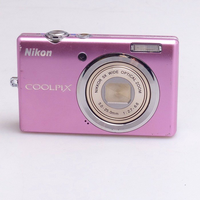 ニコン COOLPIX S570
