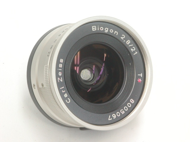 (G) Biogon T* 21mm F2.8 w/ Finder