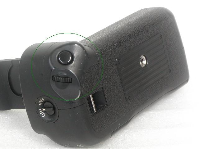 BATTERY GRIP  BG-E2  (for EOS20D〜50D)