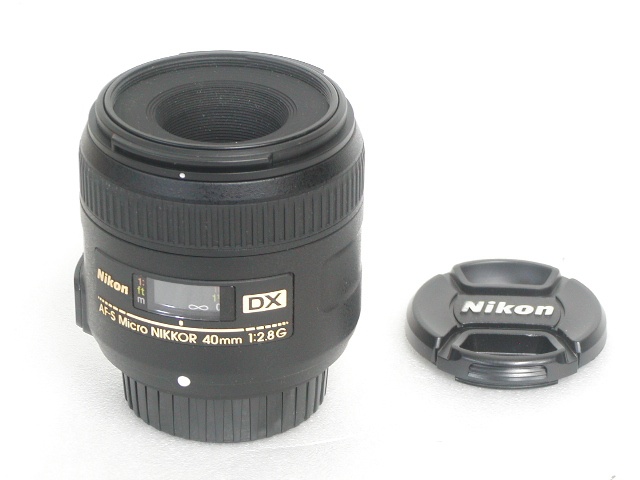 AF-S Micro NIKKOR DX 40mm f/2.8G