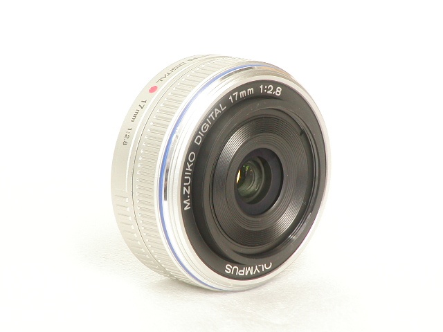 M.ZUIKO DIGITAL 17mm F/2.8