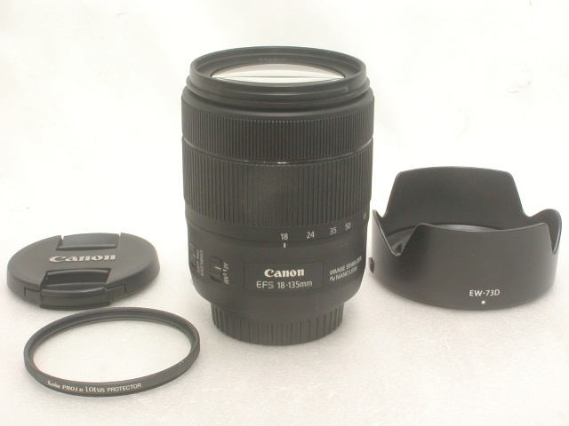 EF-S 18-135mm 1:3.5-5.6 IS USM w/ Hood