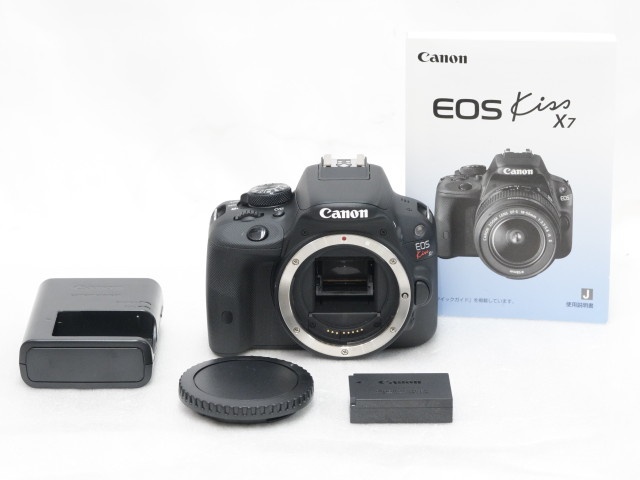 EOS Kiss X7 Body