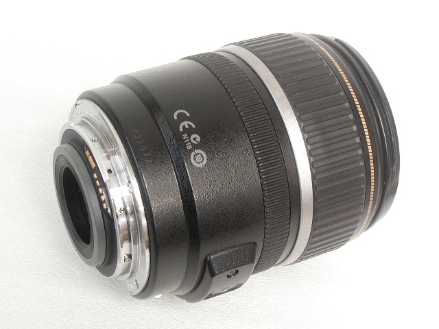 EF-S 17-85mm 1:4-5.6 IS USM