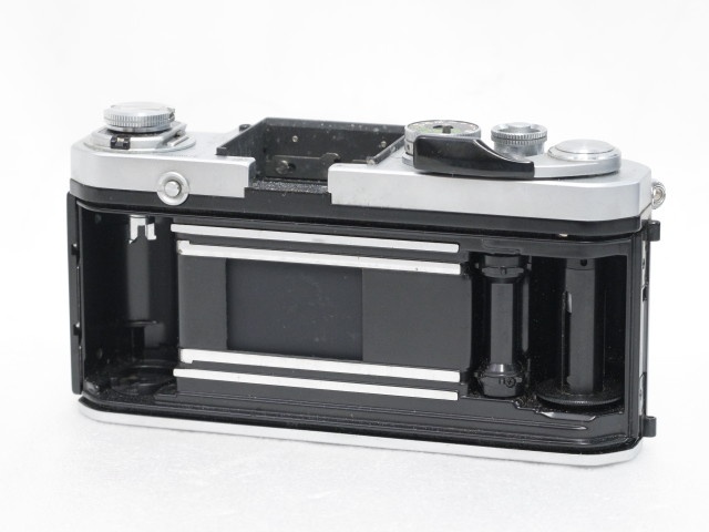 【ジャンク】 F2 Body Only