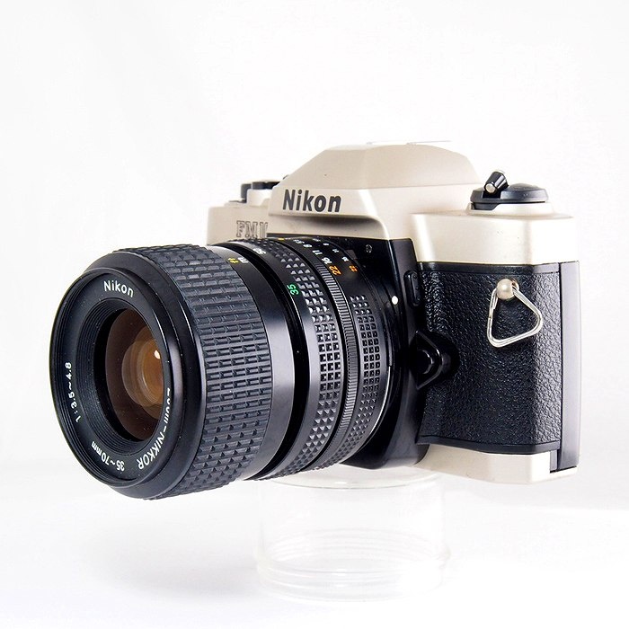 ニコン FM10 + Ai35-70