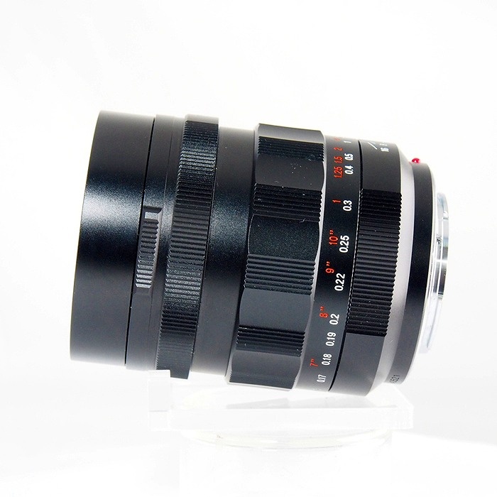 フォクトレンダー ノクトン 17.5/F0.95 M4/3