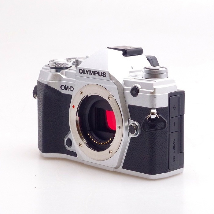 オリンパス OM-D E-M5 MARK3 ボデイ シルバー