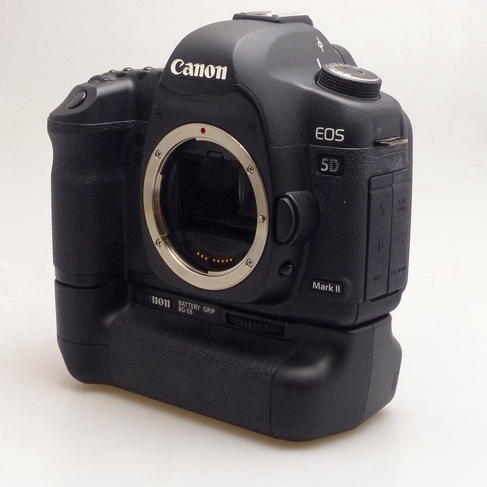 キヤノン EOS 5D MarkII + BG-E6