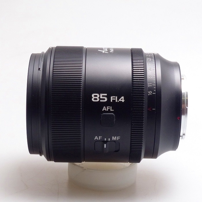 SIRUI 85 1.4 E-mount