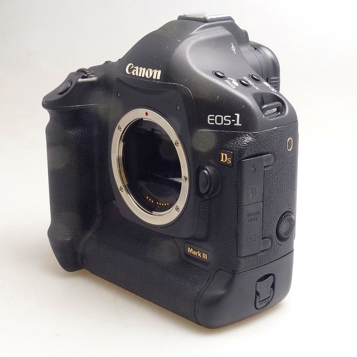 キヤノン EOS-1Ds MARKIII ボデイ