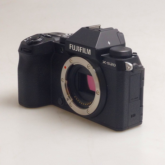 フジフイルム X-S20
