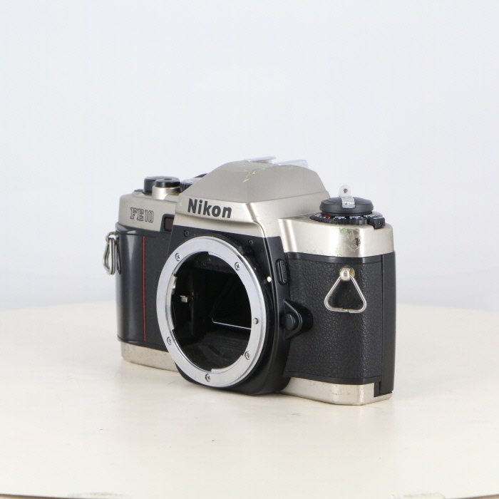 ニコン FE10
