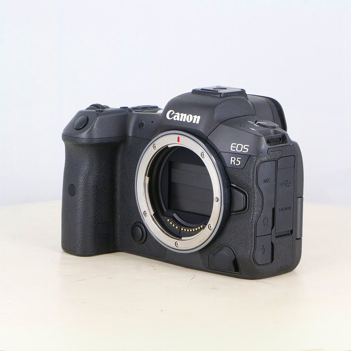 キヤノン EOS R5 ボデイ