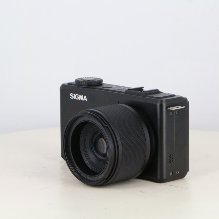 シグマ DP3 Merrill