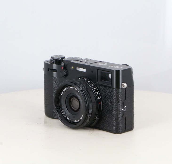 フジフイルム X100V ブラック