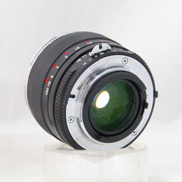 ツアイス Planar T* 50/1.4 ZF ニコン用