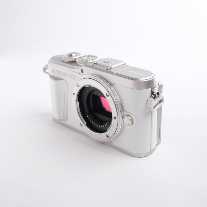 オリンパス E-PL10 ボディ ホワイト