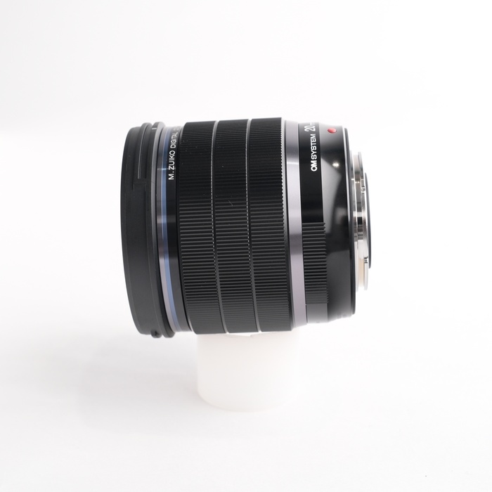 OM SYSTEM OM SYSTEM M.ZUIKO DIGITAL ED20/F1.4 PRO BK