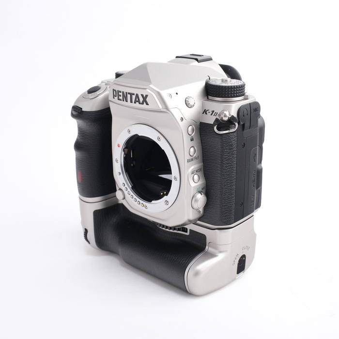 ペンタックス K-1 MARK2 ボディ シルバーエディション