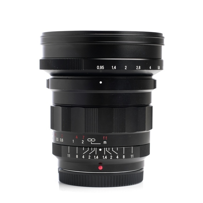 フォクトレンダー ノクトン 10.5/0.95 マイクロフォーサーズ用