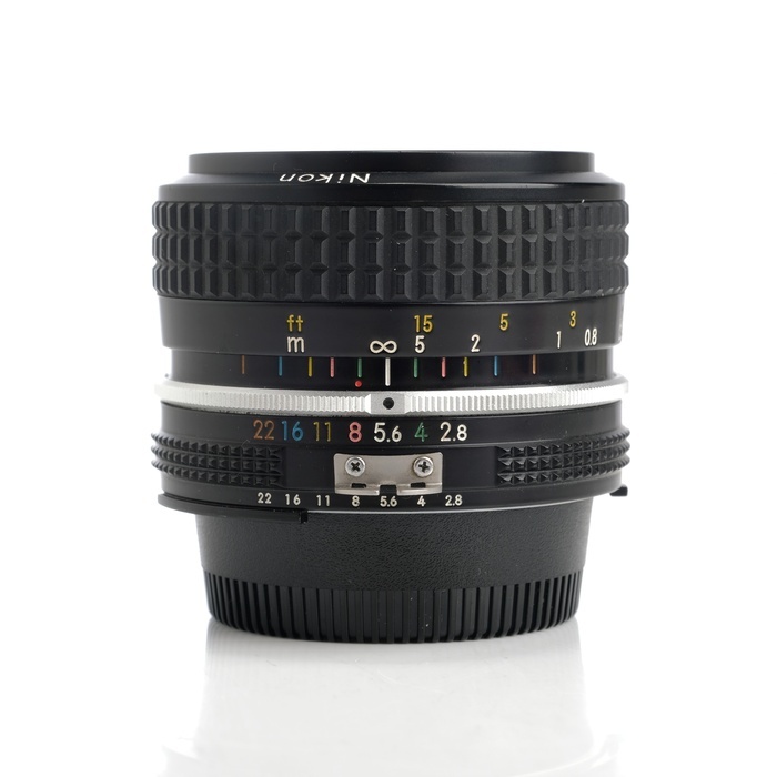 ニコン Ai-s 28/2.8