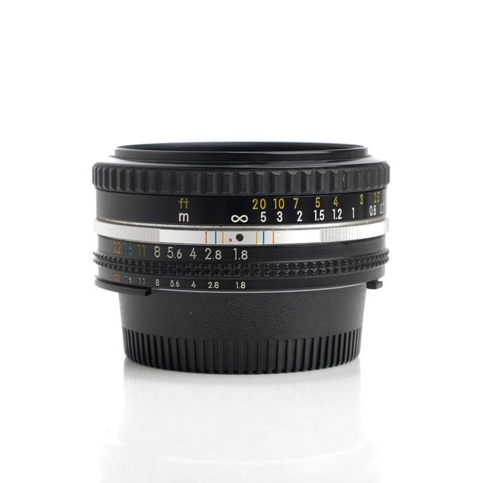 ニコン Ai-s 50/1.8