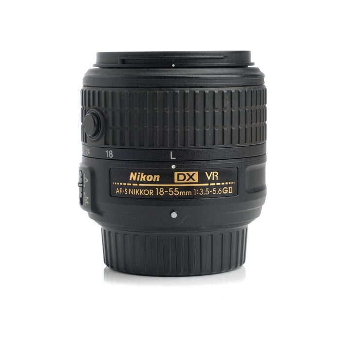 ニコン AF-S DX 18-55/3.5-5.6G VR(2)