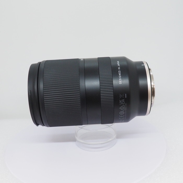 タムロン 18-300/F3.5-6.3 DI III-A VC VXD ソニーAPS-C