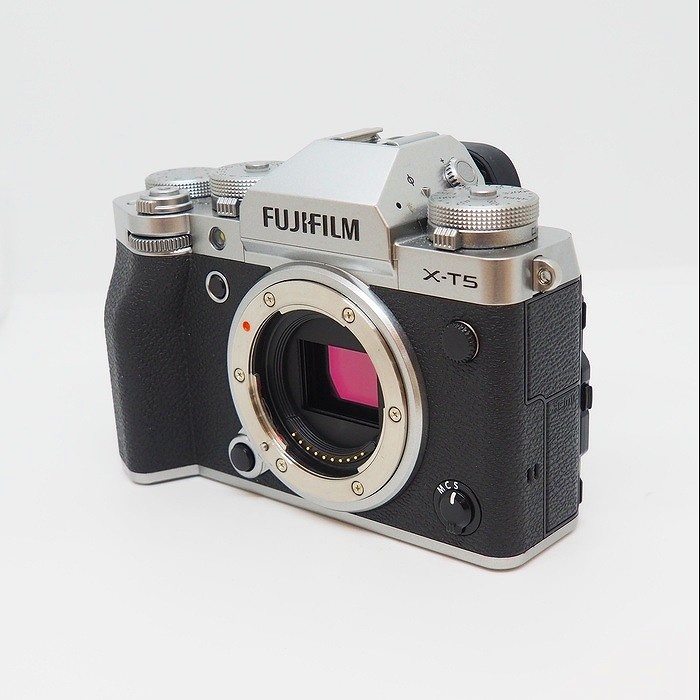 フジフイルム X-T5-S ボデイ