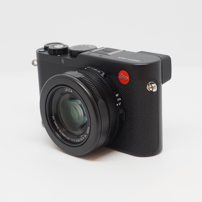 ライカ D-LUX8