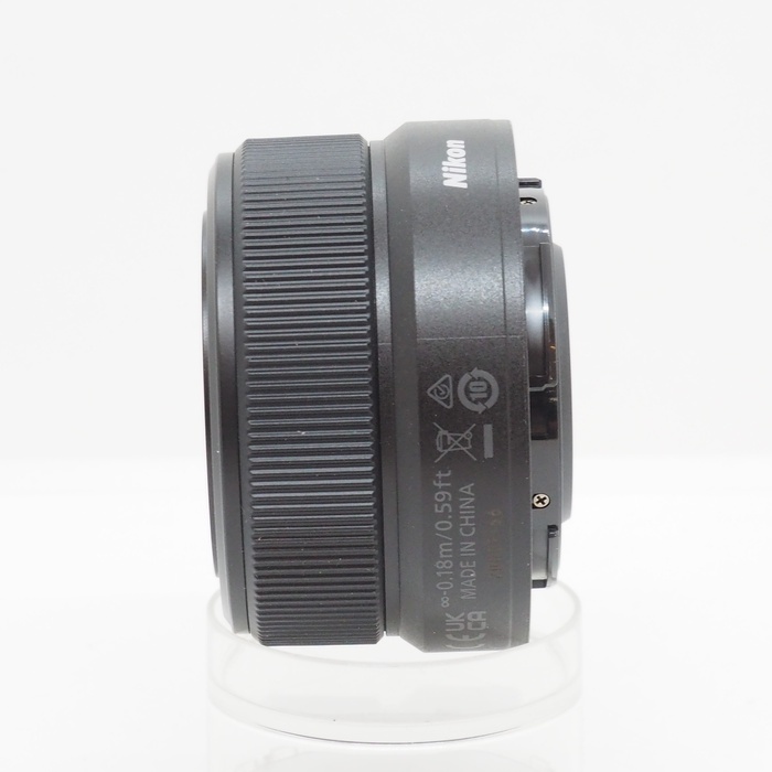 ニコン Z DX 24/F1.7