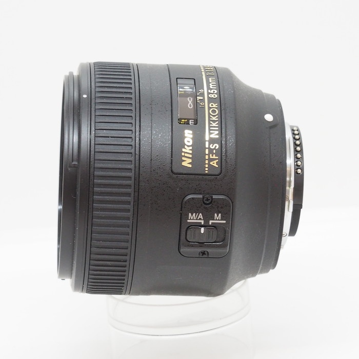 ニコン AF-S 85/F1.8G