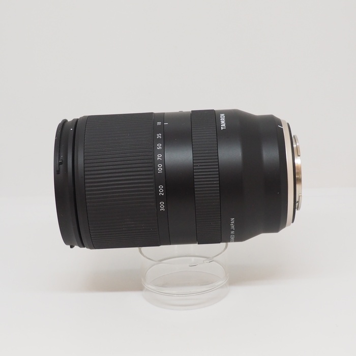 タムロン 18-300/F3.5-6.3 DI3-A VC VXD B061X