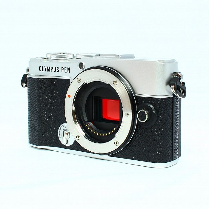 オリンパス E-P7 ボディ シルバー