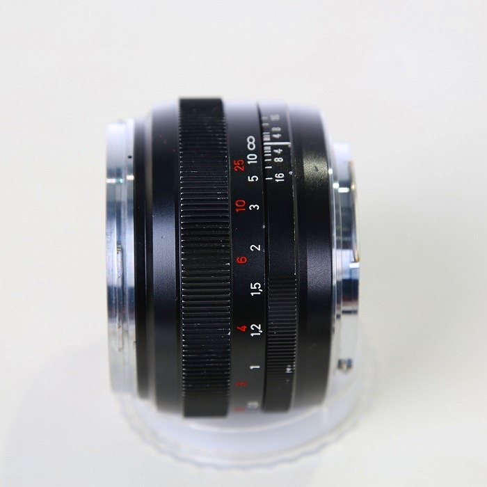 コシナ カールツアイス プラナー T 1.4/50 ZE