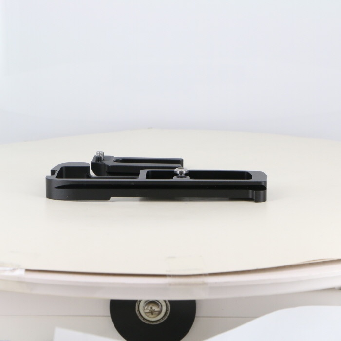 Leofoto LPO-EM1MKII L型プレート(E-M1 MKII)