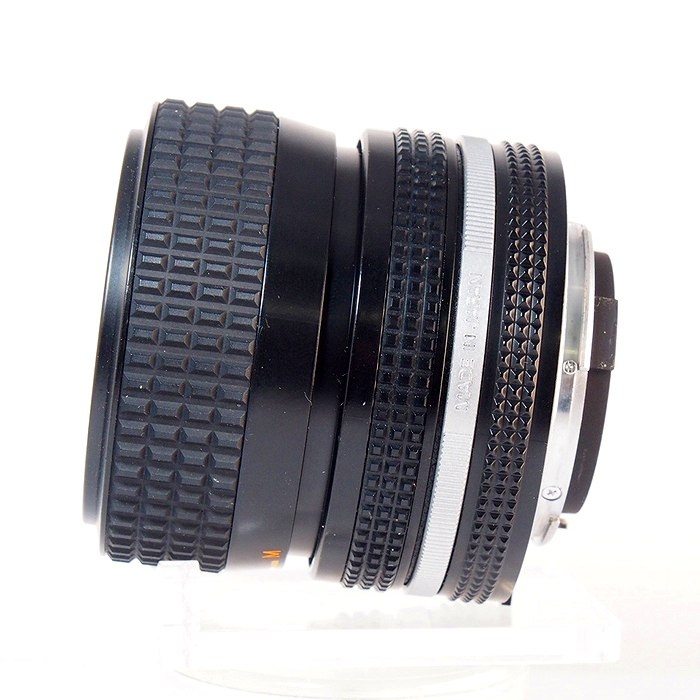 ニコン Ai-S 35-70/3.3-4.5